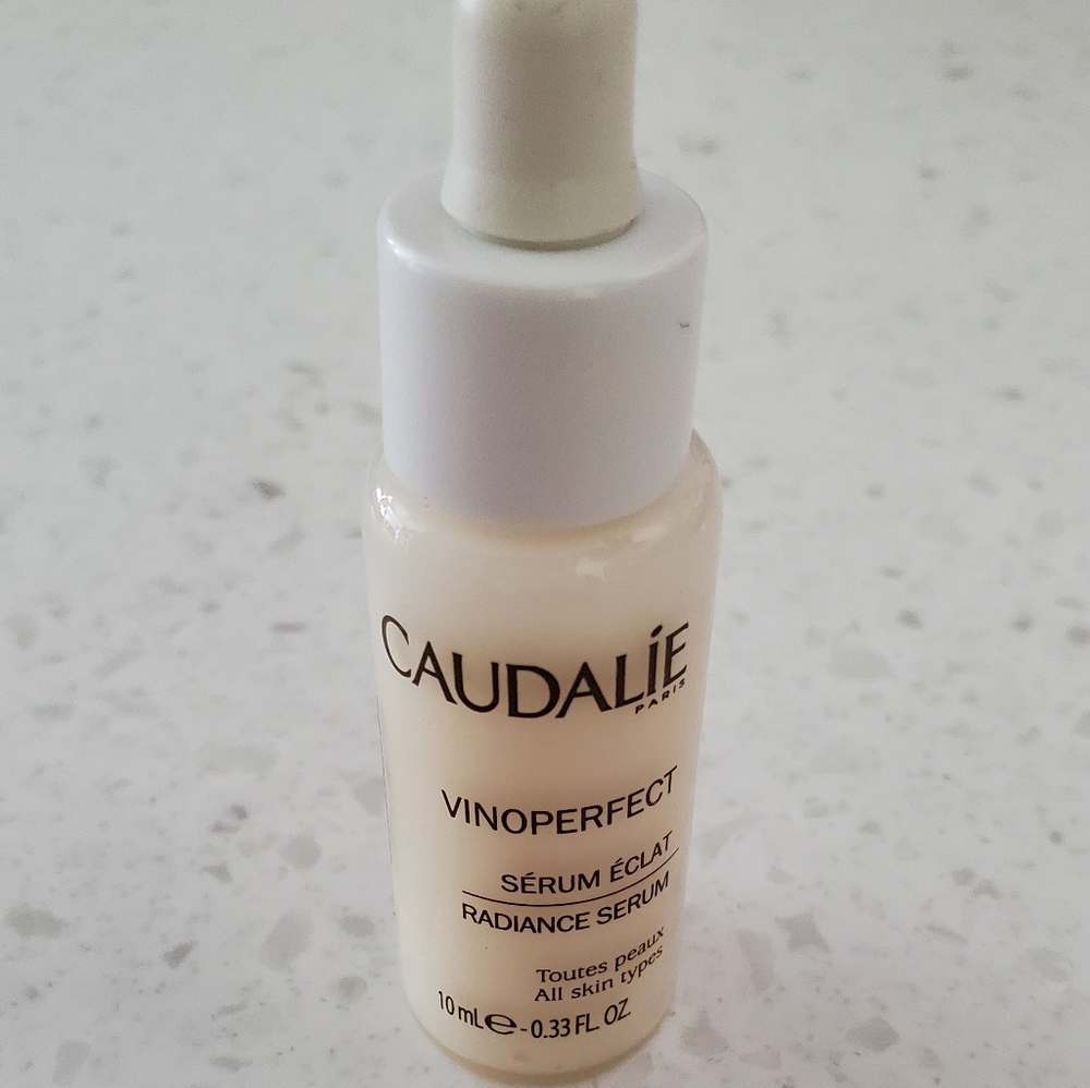 Caudalie Vinoperfect radiance serum